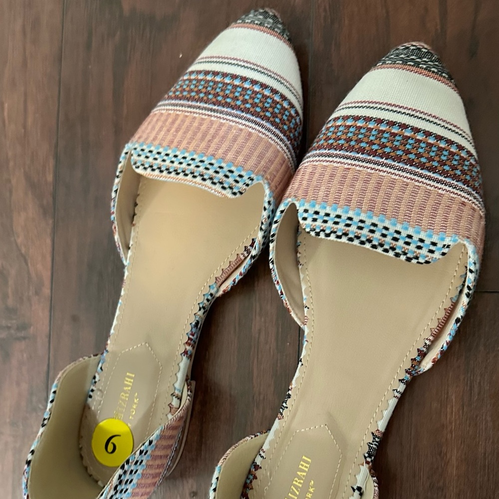 ✨ Isaac Mizrahi Colorful Flats